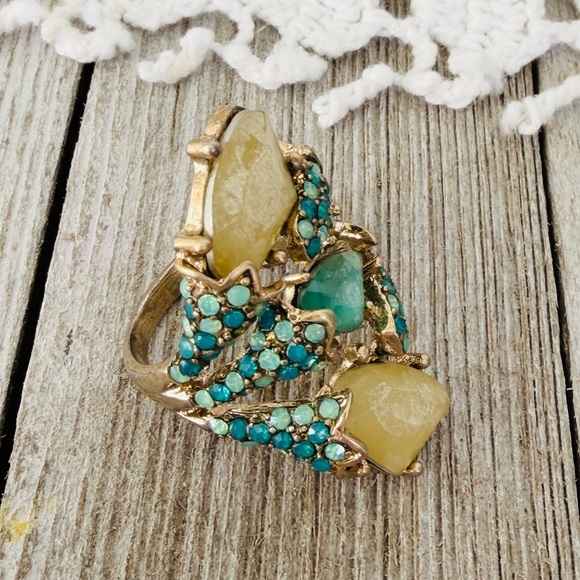 Avon Jewelry - Vintage Avon Cocktail Gold and Turquoise Statement Ring